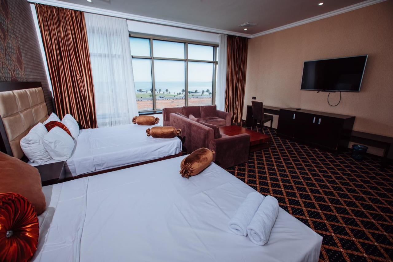 Corniche Hotel Baku Exterior photo